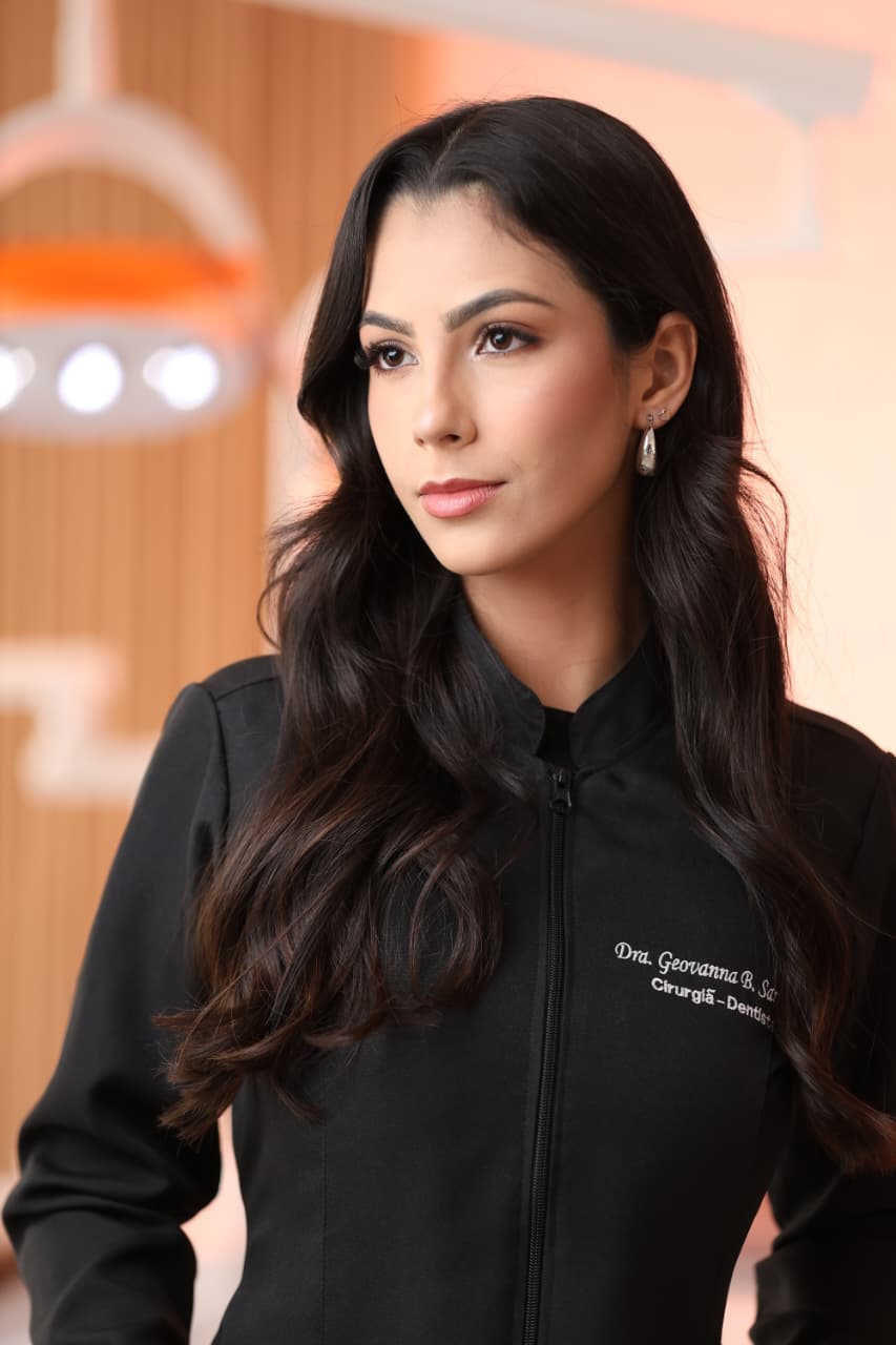 Dra Geovanna Beatriz